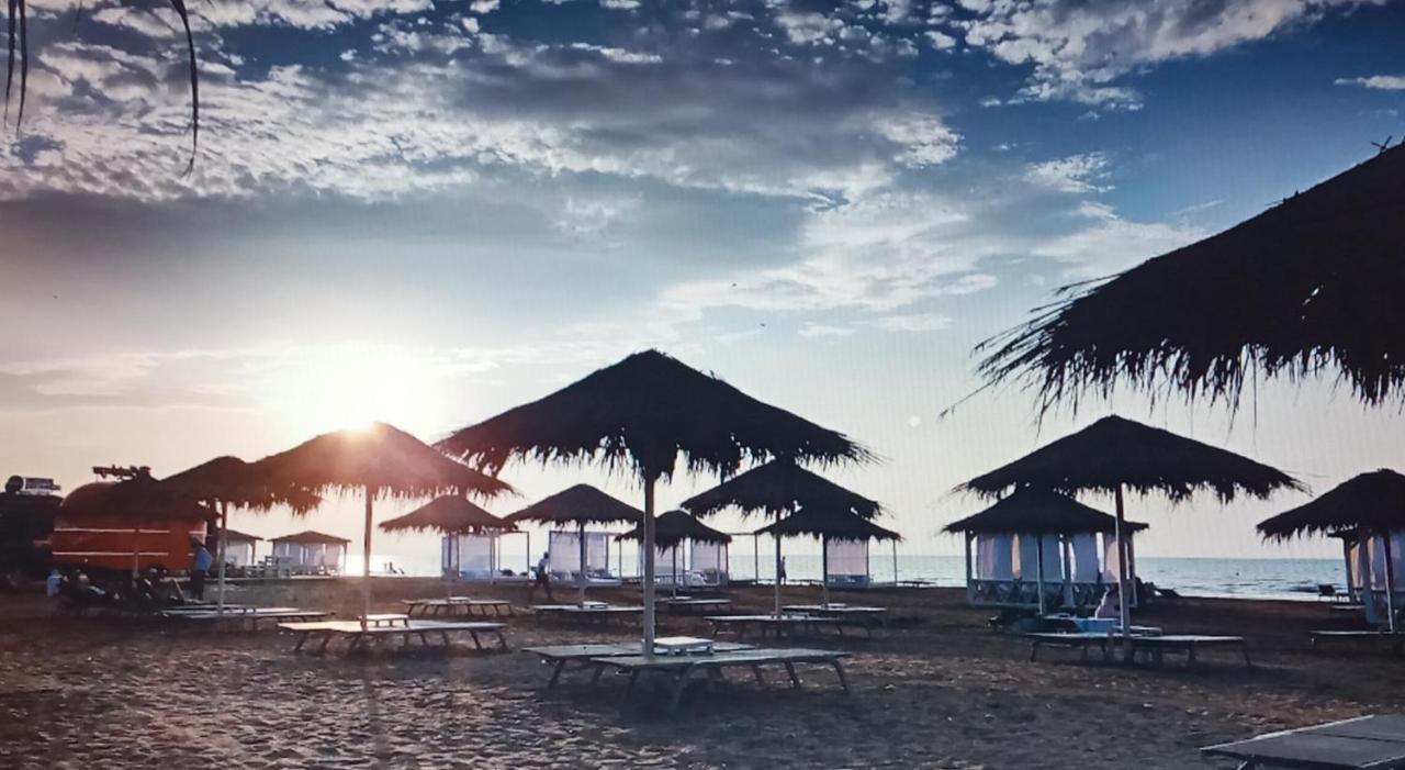 فندق Sea Breeze Nardaran المظهر الخارجي الصورة
